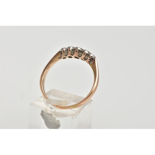 1 - A YELLOW METAL FIVE STONE DIAMOND RING, designed with five graduated round brilliant cut diamonds, e... 