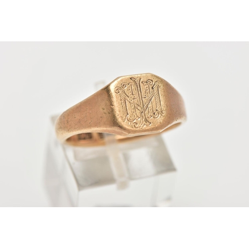 22 - A GENTLEMENS 9CT GOLD SIGNET RING, of a square design with an engraved monogram, to a plain polished... 