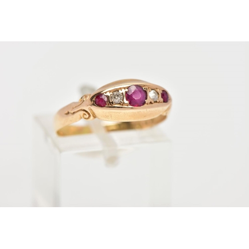 59 - AN EARLY 20TH CENTURY, 18CT GOLD RUBY AND DIAMOND BOAT RING, designed with three circular cut rubies... 