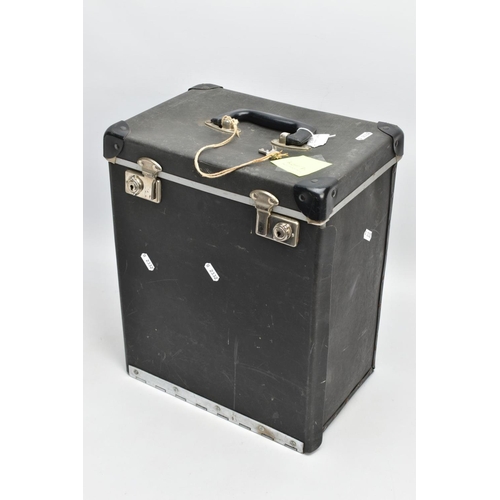 156 - A STORAGE BOX/CARRIAGE CASE WITH CONTENTS, contents to include costume jewellery, buttons, brooches,... 