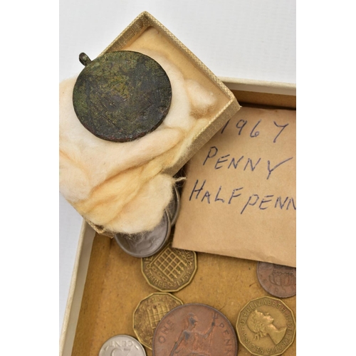 165 - A CARDBOARD TRAY OF MIXED COINS, to include a good grade George V 1936 Florin, 1864 Shilling Die14, ... 