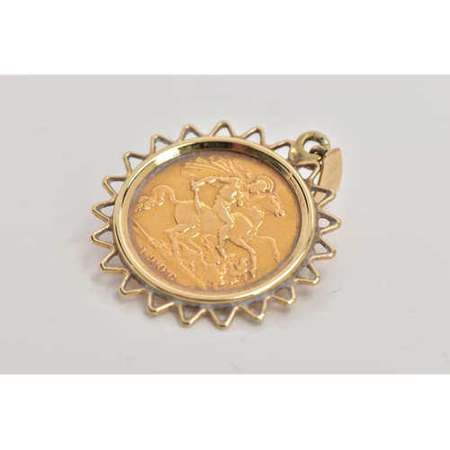 48 - A MOUNTED HALF SOVEREIGN PENDANT, half sovereign depicting King Edward VII, with George and the drag... 