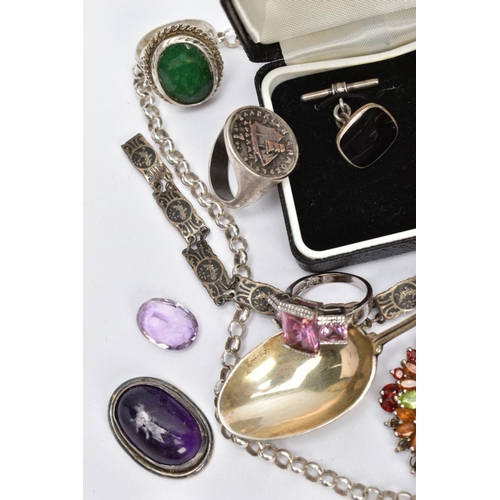 191 - AN ASSORTMENT OF SILVER AND WHITE METAL ITEMS, to include a commemorative silver spoon, coronation o... 