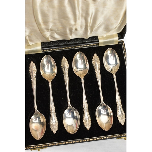 235 - A SELECTION OF SILVER ITEMS, to include a cased set of two concave circular napkin rings, with an en... 