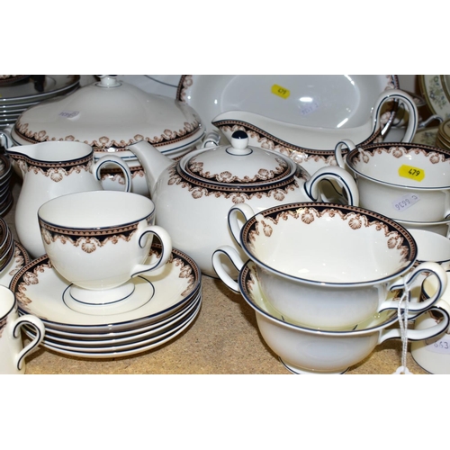479 - A WEDGWOOD MEDICI PATTERN (R4588) DINNER SERVICE, comprising an oval meat plate, length 36cm, an ova... 