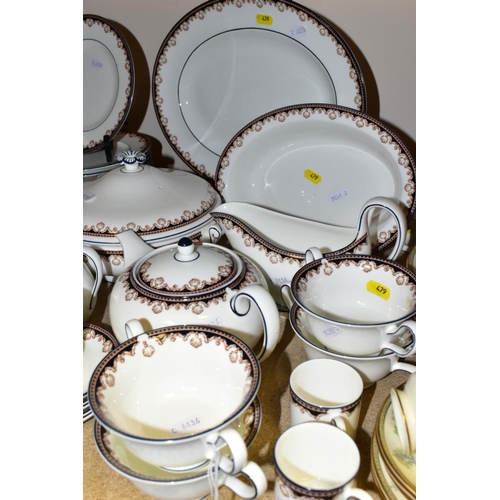 479 - A WEDGWOOD MEDICI PATTERN (R4588) DINNER SERVICE, comprising an oval meat plate, length 36cm, an ova... 