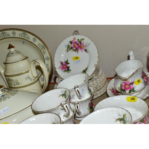 480 - A MINTON 'HENLEY' PATTERN PART DINNER SERVICE AND A QUANTITY OF ROYAL ALBERT 'PRAIRIE ROSE' PATTERN ... 