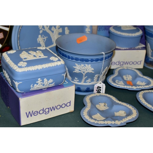 496 - TWENTY TWO PIECES OF WEDGWOOD JASPERWARE, seven are boxed, colours comprise a teal green conical vas... 