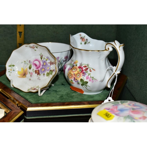 503 - A MURANO STYLE GLASS FIGURE OF A COCKEREL AND A COLLECTION OF ASSORTED GIFTWARE BY ROYAL CROWN DERBY... 