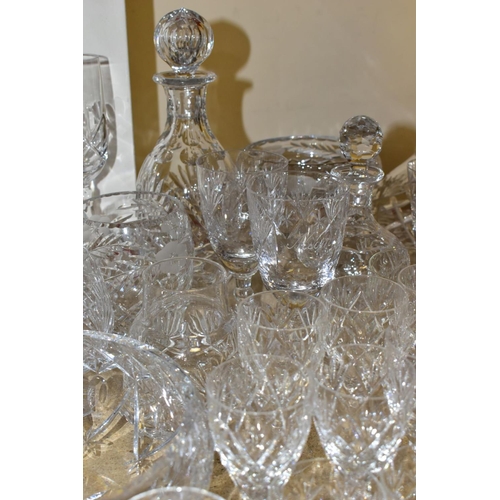 517 - A QUANTITY OF CUT CRYSTAL GLASSWARES, to include approximately fifty five pieces, two mallet shaped ... 