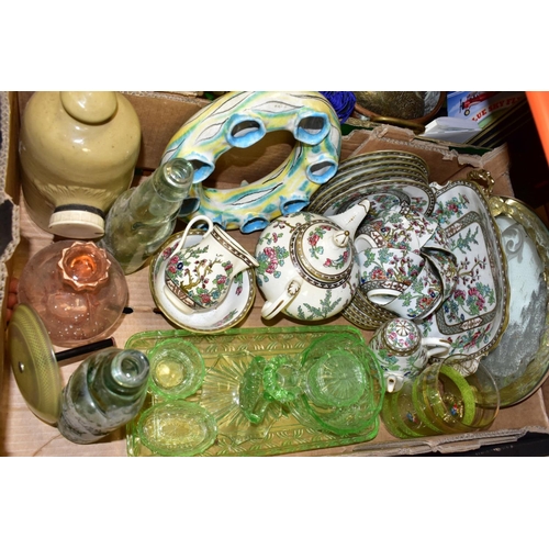 519 - THREE BOXES AND LOOSE CERAMICS AND GLASSWARES, to include a twenty two piece Coalport Indian Tree te... 