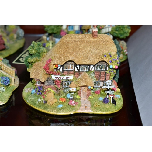 650 - THIRTEEN LILLIPUT LANE SCULPTURES FROM THE COLLECTORS CLUB, with deeds where mentioned, comprising Y... 