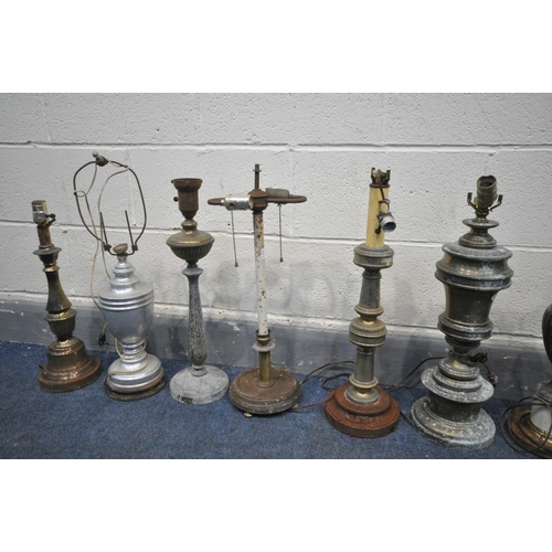 1613 - TEN VARIOUS VINTAGE TABLE LAMPS, of various styles, ages, materials and country of origin (condition... 