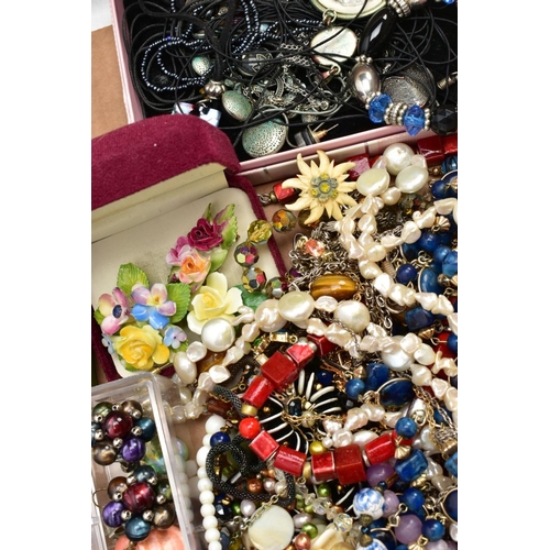 119 - A BOX OF MOSTLY COSTUME JEWELLERY, to include a white metal RAF enamel brooch, stamped 'Silver', len... 