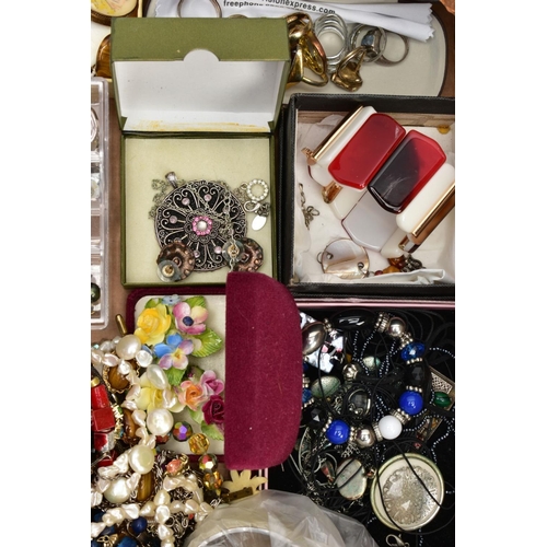 119 - A BOX OF MOSTLY COSTUME JEWELLERY, to include a white metal RAF enamel brooch, stamped 'Silver', len... 