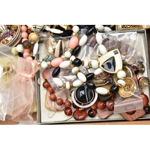 119 - A BOX OF MOSTLY COSTUME JEWELLERY, to include a white metal RAF enamel brooch, stamped 'Silver', len... 