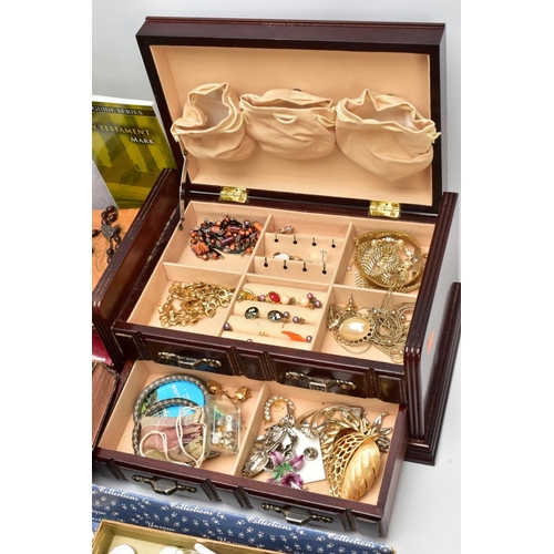 120 - A BOX OF ASSORTED ITEMS, to include a  wooden jewellery box with contents of costume earrings, neckl... 