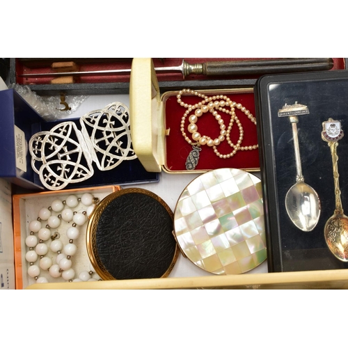 121 - A BOX OF ASSORTED ITEMS, to include a cream jewellery box with contents of costume jewellery, variou... 