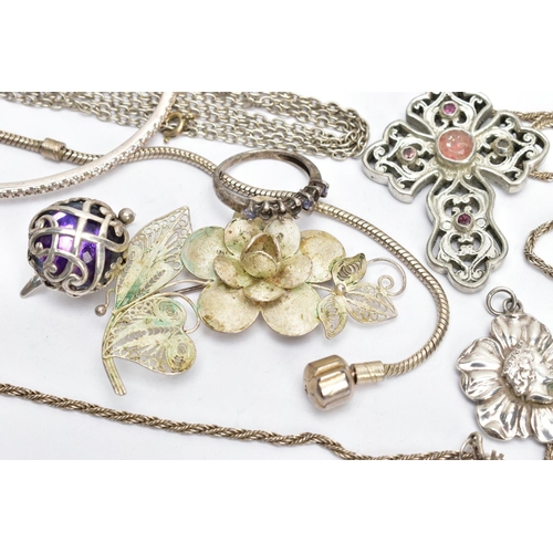 177 - AN ASSORTMENT OF WHITE METAL JEWELLERY, to include two chains, a bracelet, a bangle, two rings two p... 