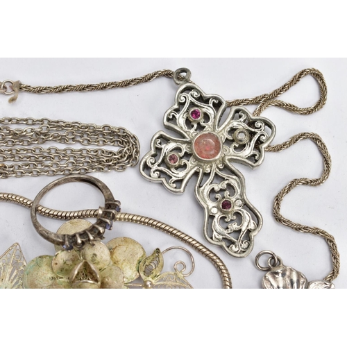 177 - AN ASSORTMENT OF WHITE METAL JEWELLERY, to include two chains, a bracelet, a bangle, two rings two p... 