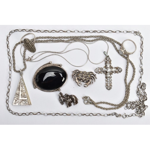 185 - AN ASSORTMENT OF SILVER AND WHITE METAL JEWELLERY,  to include a triangular pendant with foliage eng... 