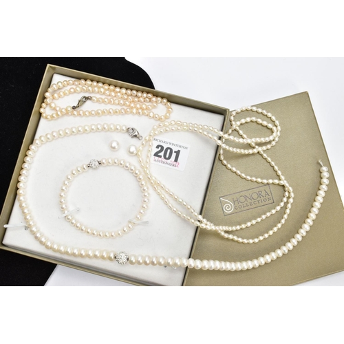 201 - FIVE PIECES OF CULTURED PEARL JEWELLERY, to include a three piece gift set comprising of a necklace,... 