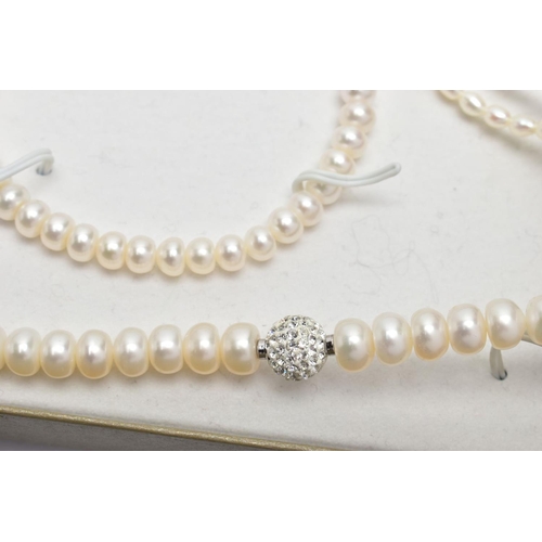 201 - FIVE PIECES OF CULTURED PEARL JEWELLERY, to include a three piece gift set comprising of a necklace,... 