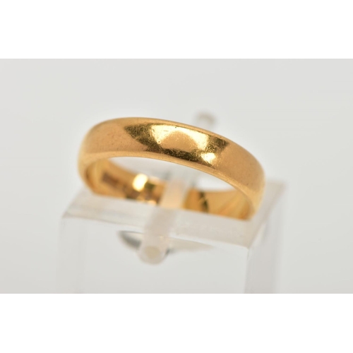 37 - A 22CT GOLD BAND RING, a soft courted band ring approximate width 4mm x depth 1mm, ring size I 1/2 l... 