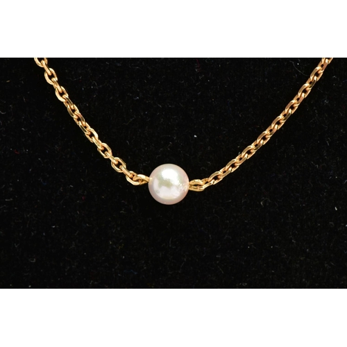 81 - A CULTURED PEARL CHAIN NECKLACE, five white cultured pearls, approximate diameter 6mm, evenly spaced... 