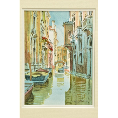 401 - SAVERIO DE BELLO (ITALY 1951), TWO VENETIAN CANAL VIEWS, signed bottom right, watercolours on paper,... 