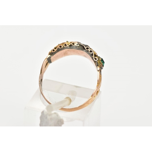 5 - A MID 20TH CENTURY 15CT GOLD RING, AF (missing two stones), set with a central pearl, and two green ... 