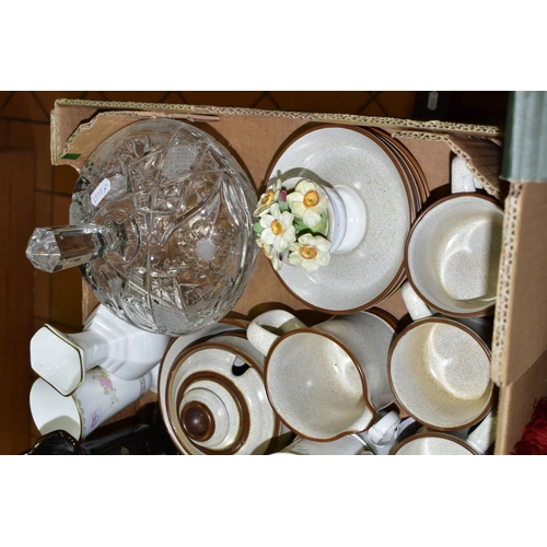 777 - A BOX OF CERAMICS AND GLASS, to include two Royal Doulton Caprice cups and saucers, two Coalport Can... 