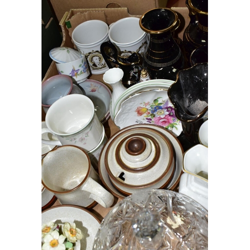 777 - A BOX OF CERAMICS AND GLASS, to include two Royal Doulton Caprice cups and saucers, two Coalport Can... 