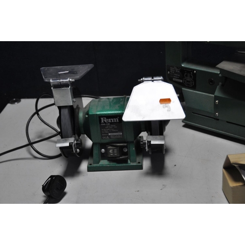 1256 - A FERM FFZ400N SCROLL SAW with a box of spare blade and mitre guide along with a Ferm FSM150 bench g... 