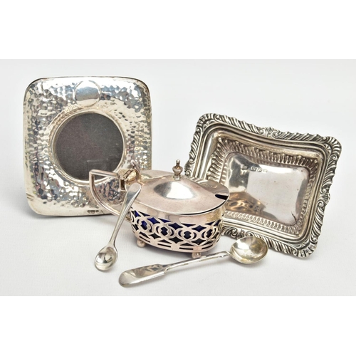 177 - A SILVER MUSTARD, TRAY AND MINIATURE PHOTOFRAME, an early 20th century mustard with a pierced detail... 