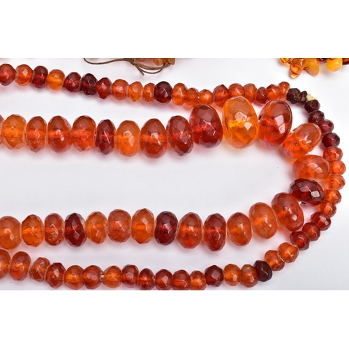 31 - AN ASSORTMENT OF AMBER, COPAL AND BEADED JEWELLERY, to include an unpolished assorted size amber nec... 