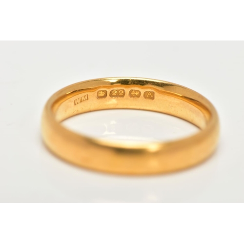 124 - A 22CT GOLD BAND RING, plain polished band, approximate width 4.2mm, hallmarked 22ct Birmingham, rin... 