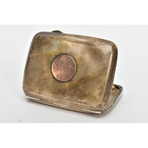 141 - A SILVER CIGARETTE CASE, of a rounded rectangular form, engine turned design, fitted to the centre w... 