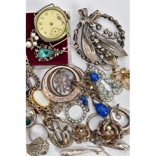 15 - A BAG OF ASSORTED SILVER AND WHITE METAL JEWELLERY, to include a small box of charms some stamped 'S... 