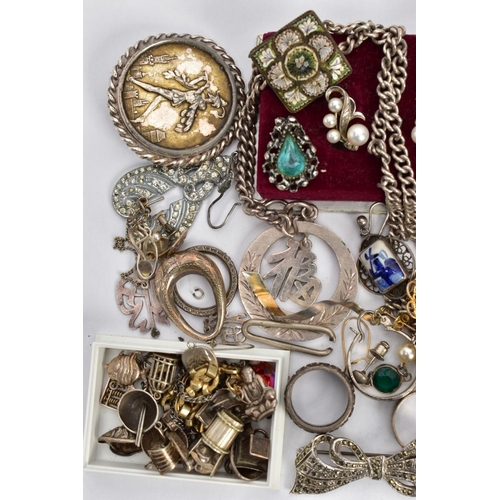 15 - A BAG OF ASSORTED SILVER AND WHITE METAL JEWELLERY, to include a small box of charms some stamped 'S... 