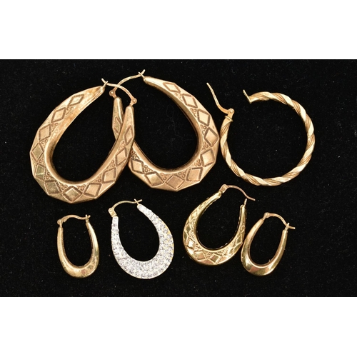 221 - THREE PAIRS OF HOOP EARRINGS AND A SINGLE EARRING, to include a large pair of oval drop hoop earring... 