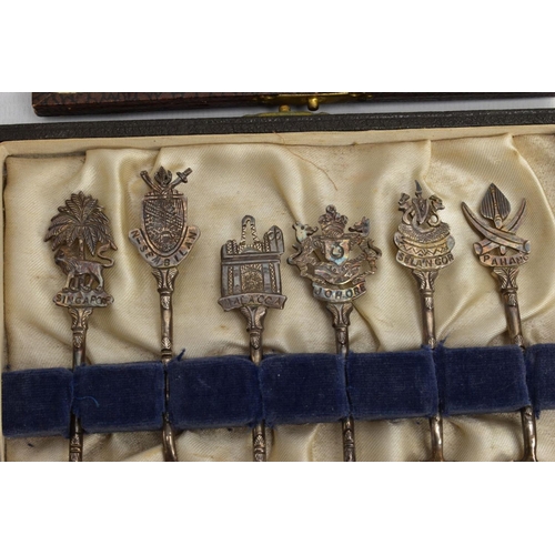 256 - A SELECTION OF CASED SILVER AND WHITE METAL TEASPOONS, a decorative silver teaspoon, hallmarked 'Bis... 