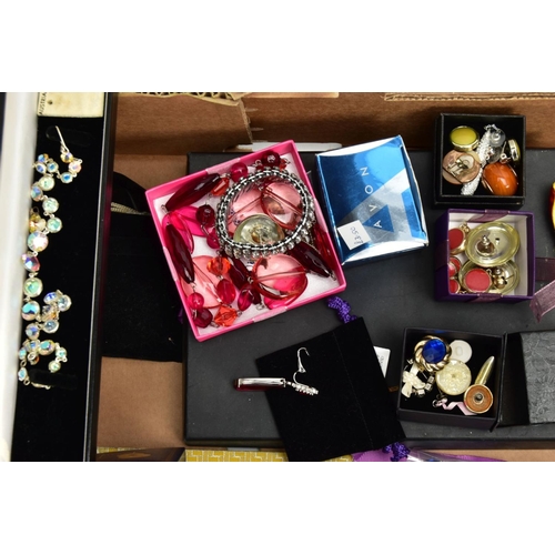 283 - A BOX OF ASSORTED COSTUME JEWELLERY, to include various brooches, chains, pendant necklaces, earring... 