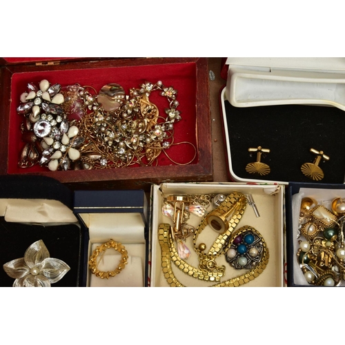 290 - A BOX OF ASSORTED ITEMS, to include various pieces of costume jewellery such as beaded necklaces, br... 