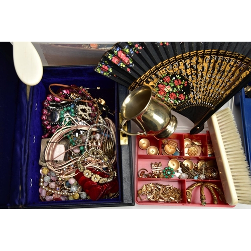 291 - A BOX OF ASSORTED ITEMS, to include a selection of costume jewellery, a selection of ladies wristwat... 