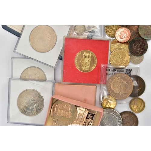 312 - A PLASTIC BOX CONTAINING A FEW MIXED COINS, to include 5 x five-pound coins, a 1937 five-mark coin G... 