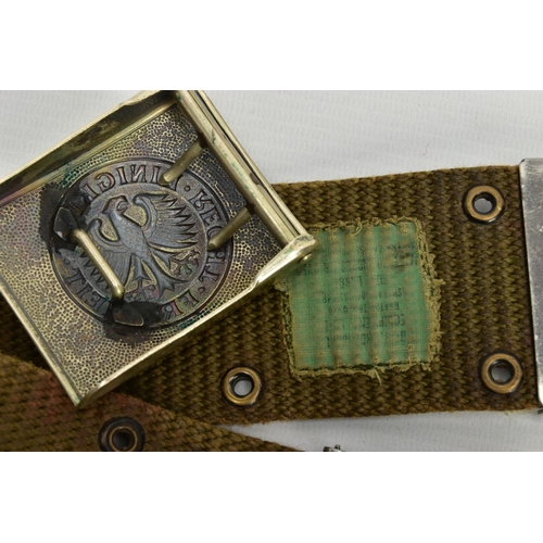 327 - GERMAN POST WWII BUNDESWEHR ARMY BELT BUCKLE, with leather belt, the buckle is one piece face bearin... 