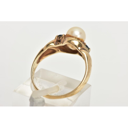 52 - A 9CT GOLD CULTURED PEARL, SAPPHIRE AND DIAMOND RING, centring on a single cultured cream pearl with... 