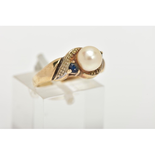 52 - A 9CT GOLD CULTURED PEARL, SAPPHIRE AND DIAMOND RING, centring on a single cultured cream pearl with... 