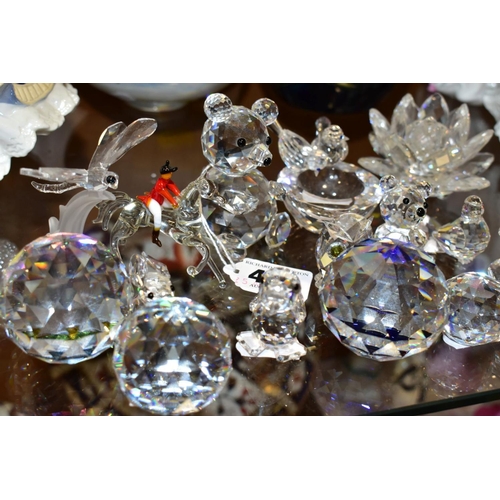 474 - A COLLECTION OF SWAROVSKI CRYSTAL AND SIMILAR  GLASSWARE, ETC, the Swarovski pieces comprising a pea... 